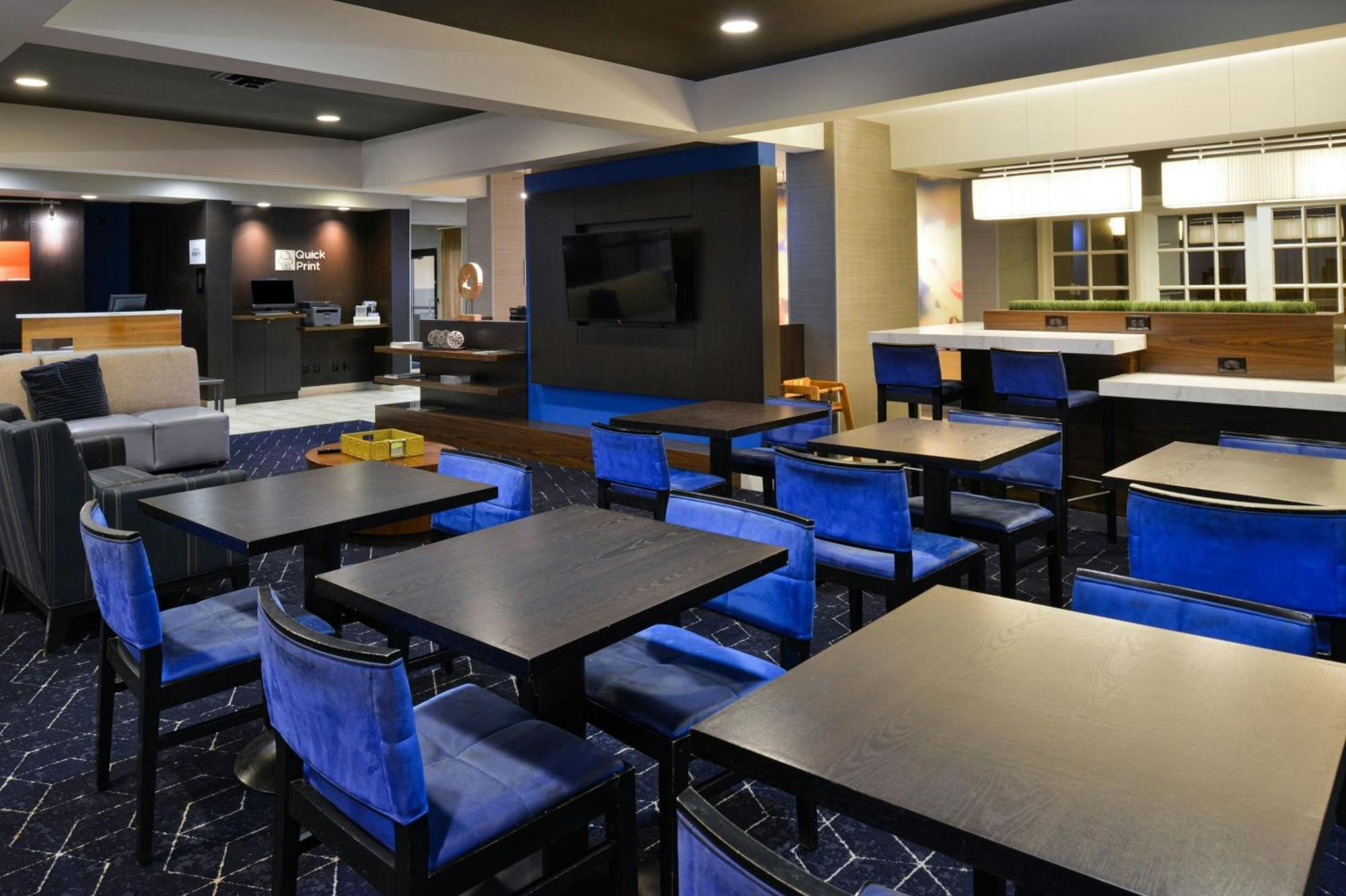 Courtyard Detroit Utica Ξενοδοχείο Εξωτερικό φωτογραφία